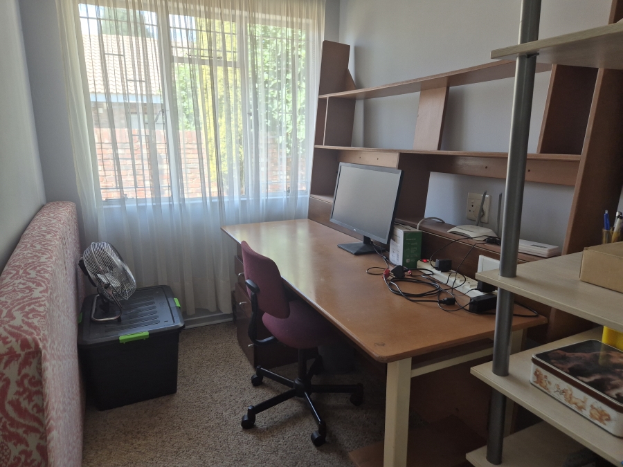 2 Bedroom Property for Sale in La Hoff North West